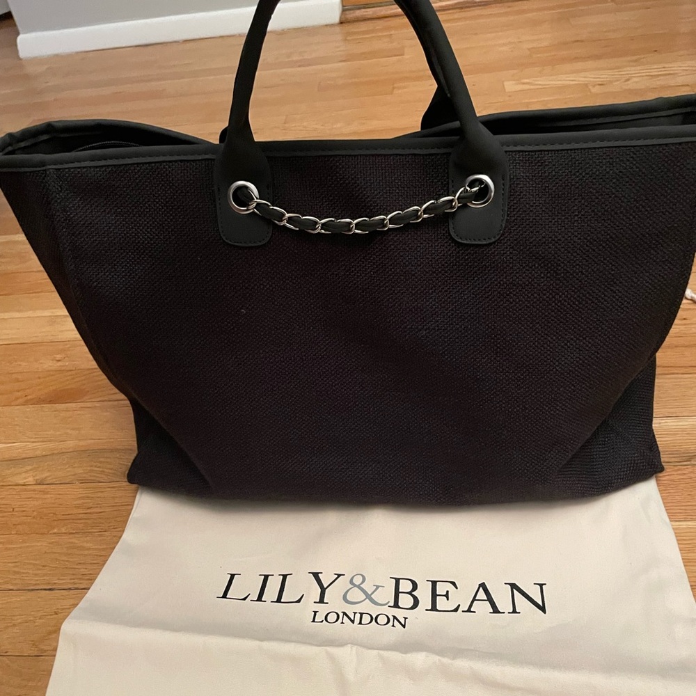 The Lily Canvas Weekender Jumbo Bag - Black / no monogram with dust bag